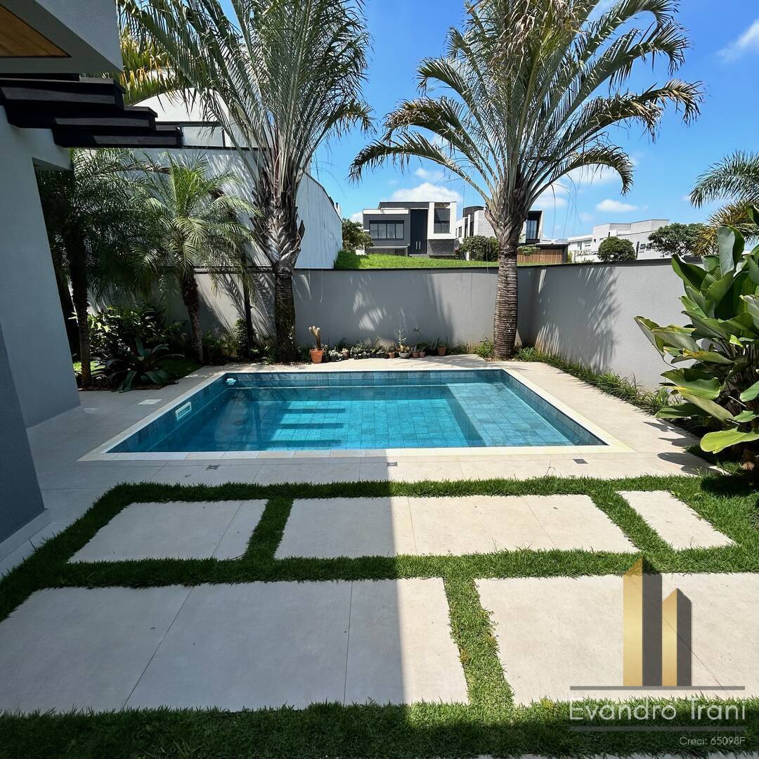 Casa, 3 quartos, 290 m² - Foto 3