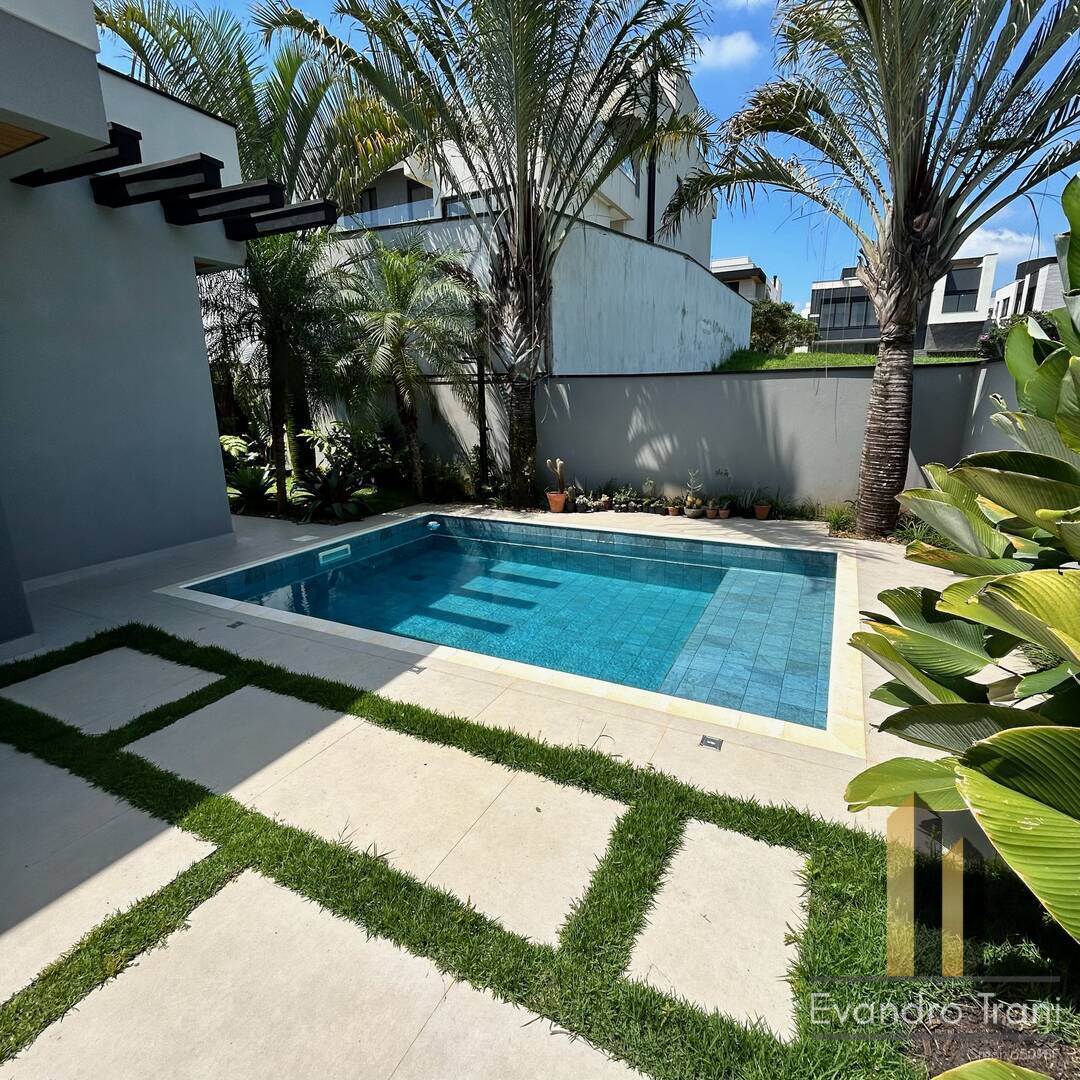 Casa, 3 quartos, 290 m² - Foto 4