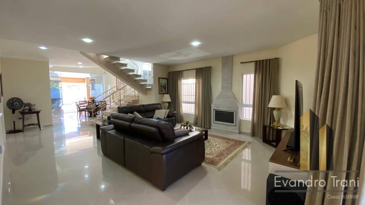 Casa à venda em São José dos Campos | R$ 3.500.000,00