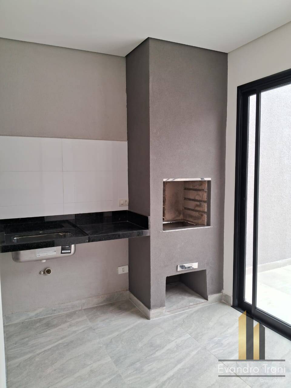 Casa à Venda no Jardim das Indústrias - SJC |R$ 1.050.000,00