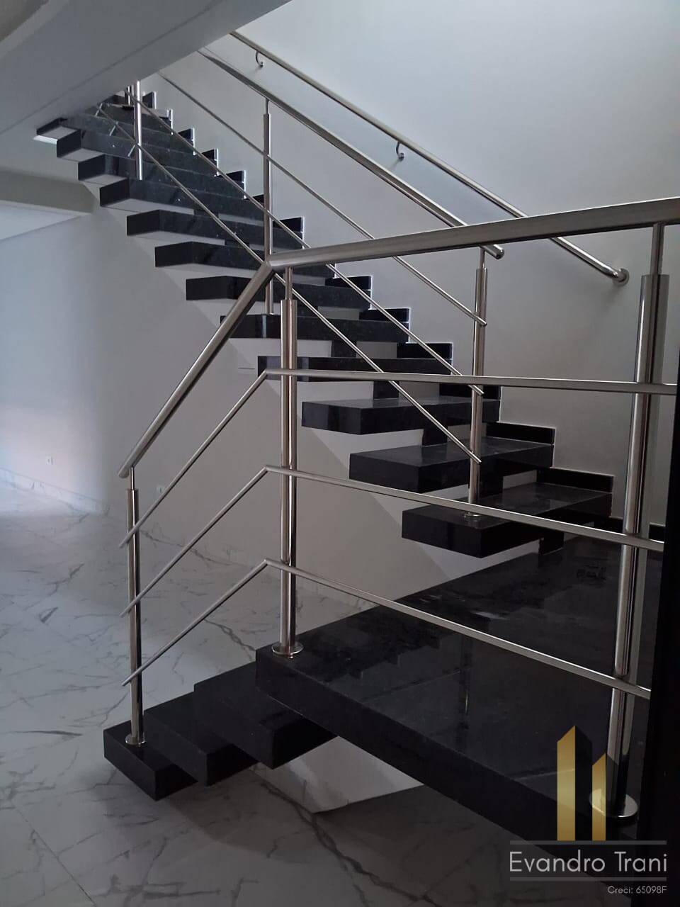Casa à Venda no Jardim das Indústrias - SJC |R$ 1.050.000,00