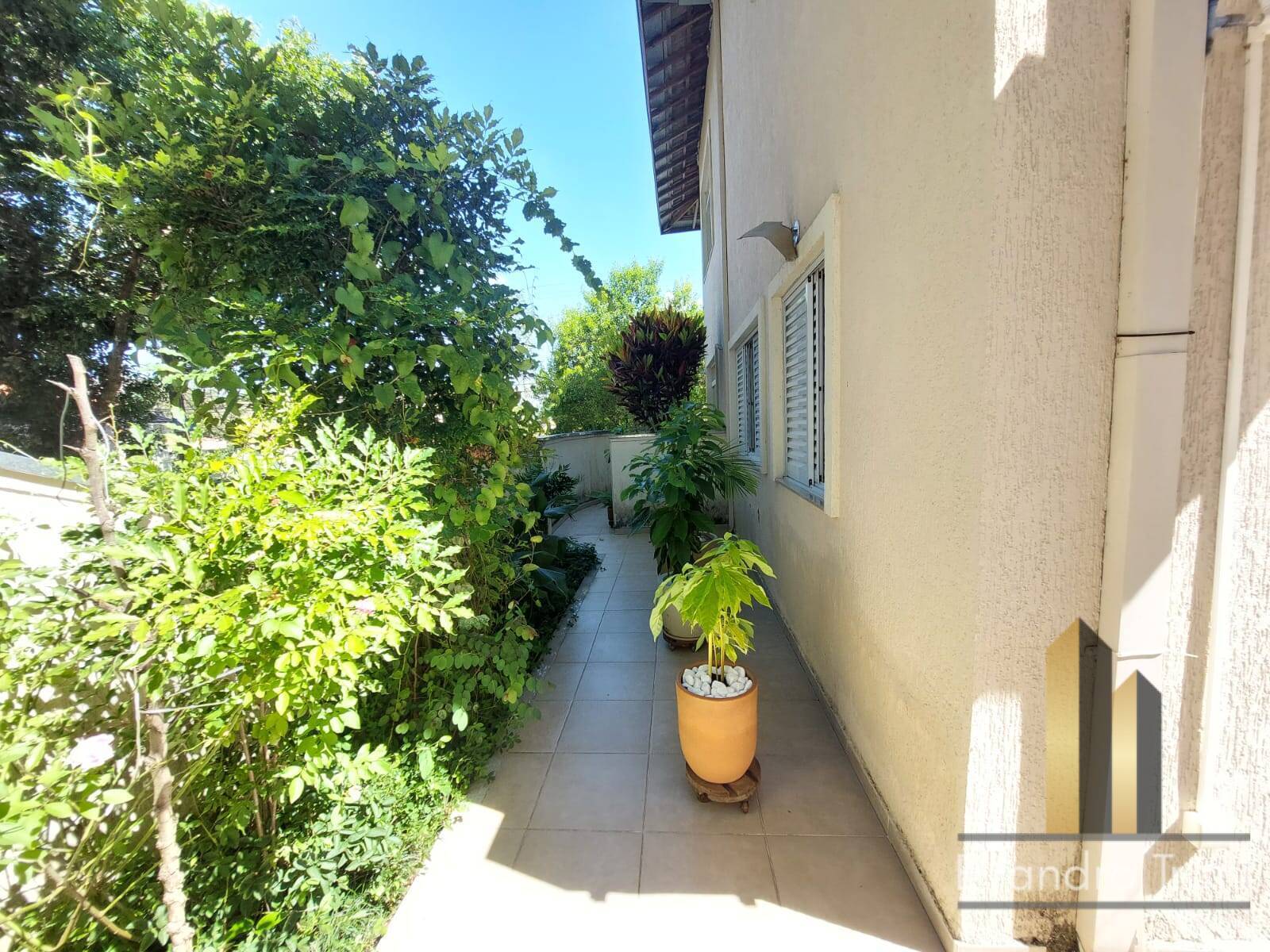 Casa, 4 quartos, 256 m² - Foto 16