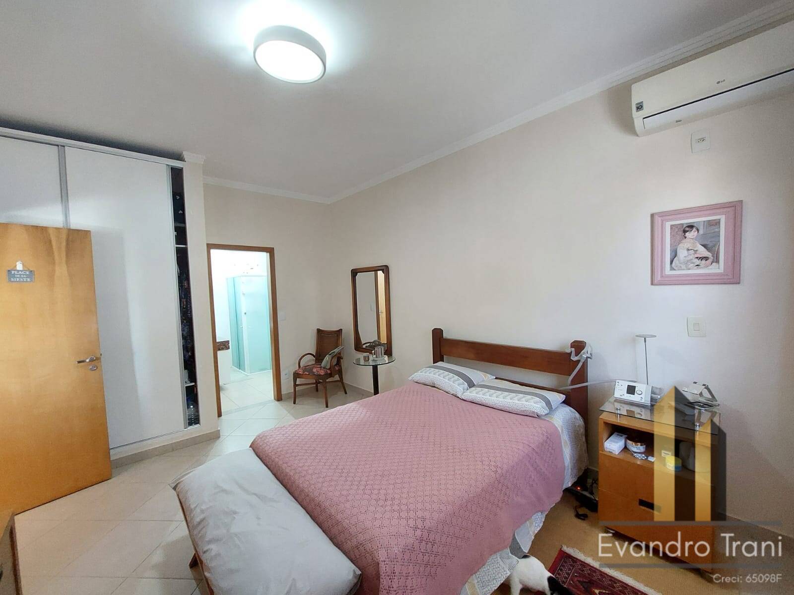 Casa, 4 quartos, 256 m² - Foto 19