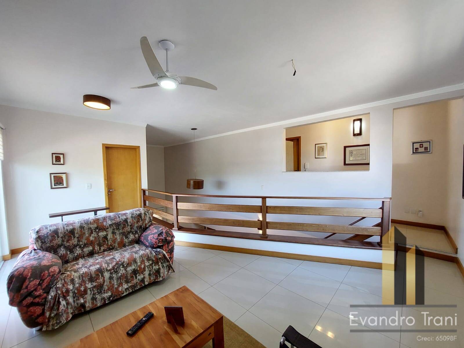 Casa, 4 quartos, 256 m² - Foto 4