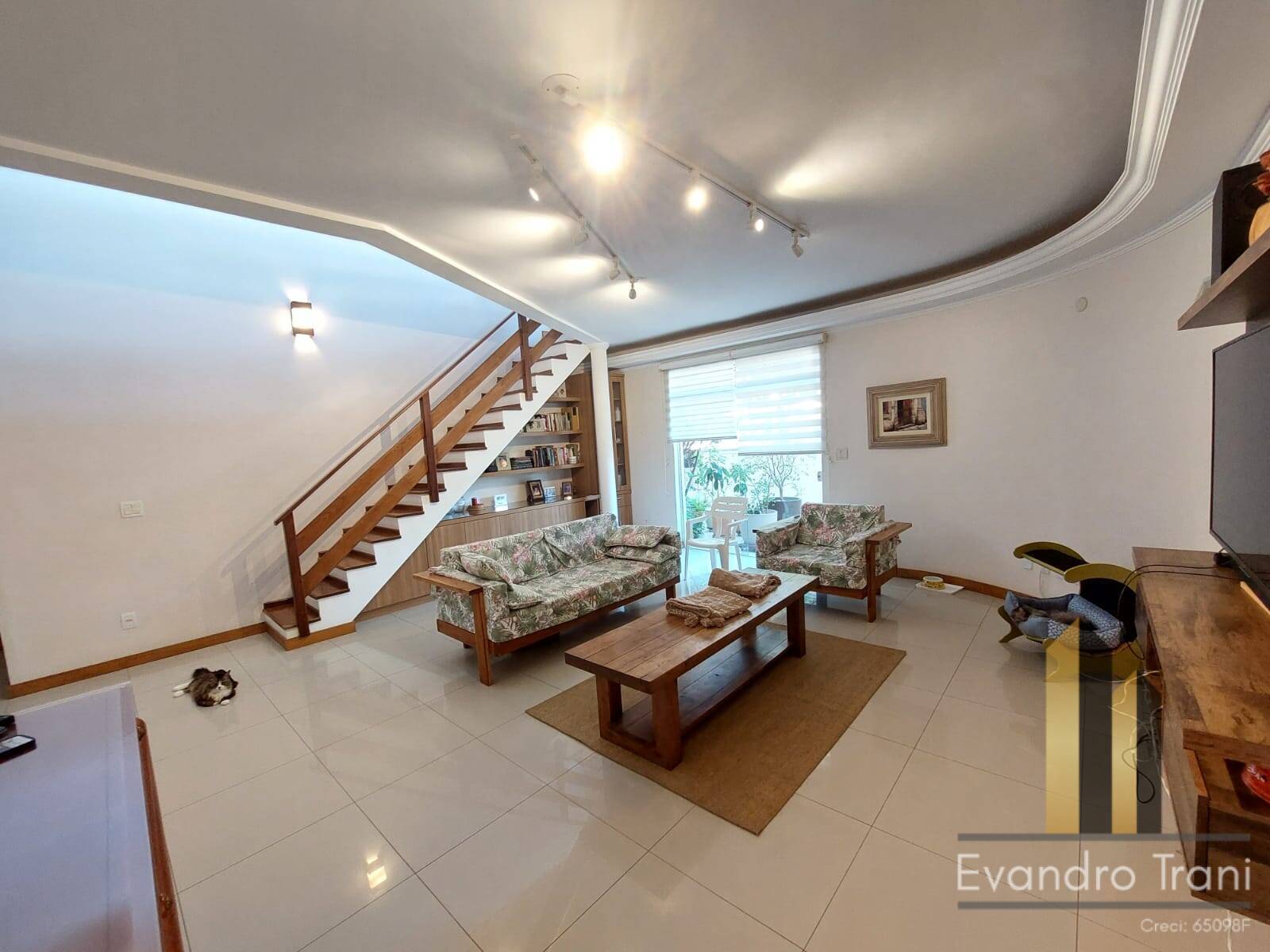 Casa, 4 quartos, 256 m² - Foto 35