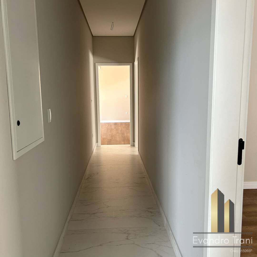 Casa, 4 quartos, 243 m² - Foto 5