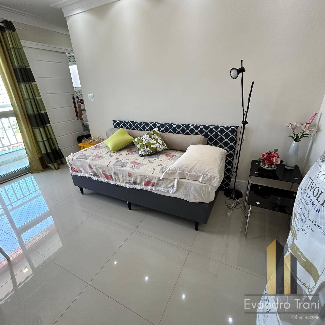 Apartamento, 1 quarto, 50 m² - Foto 1