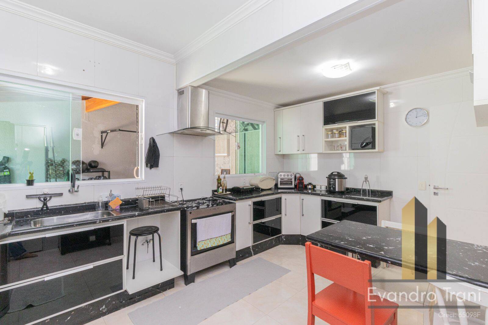 Casa, 3 quartos, 130 m² - Foto 2