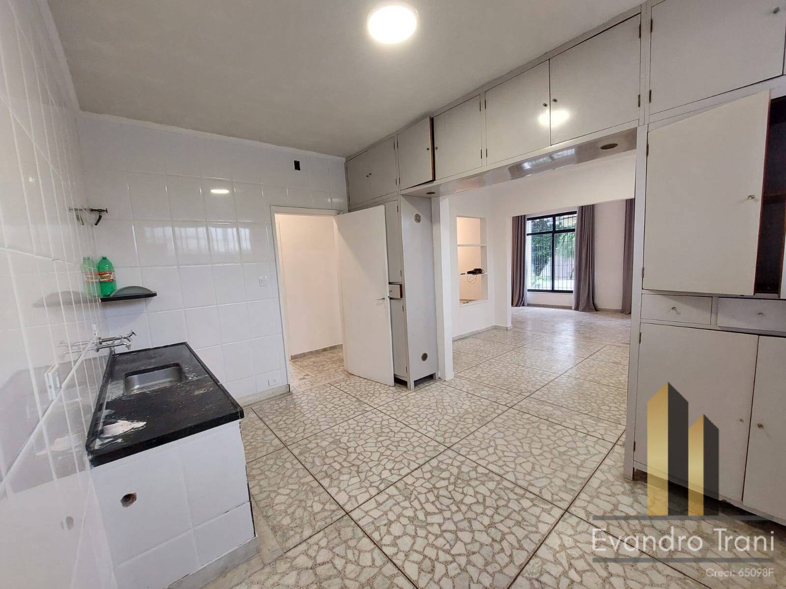 Casa, 3 quartos, 210 m² - Foto 4