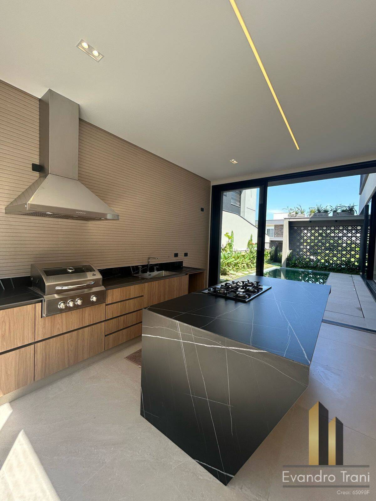 Casa, 4 quartos, 390 m² - Foto 9