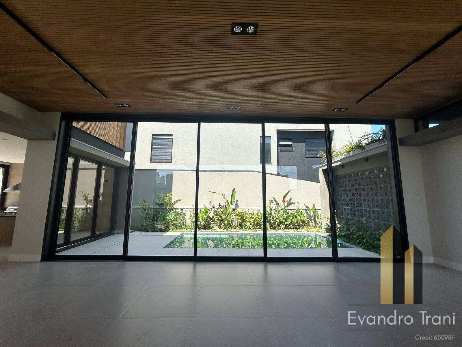 Casa, 4 quartos, 390 m² - Foto 25