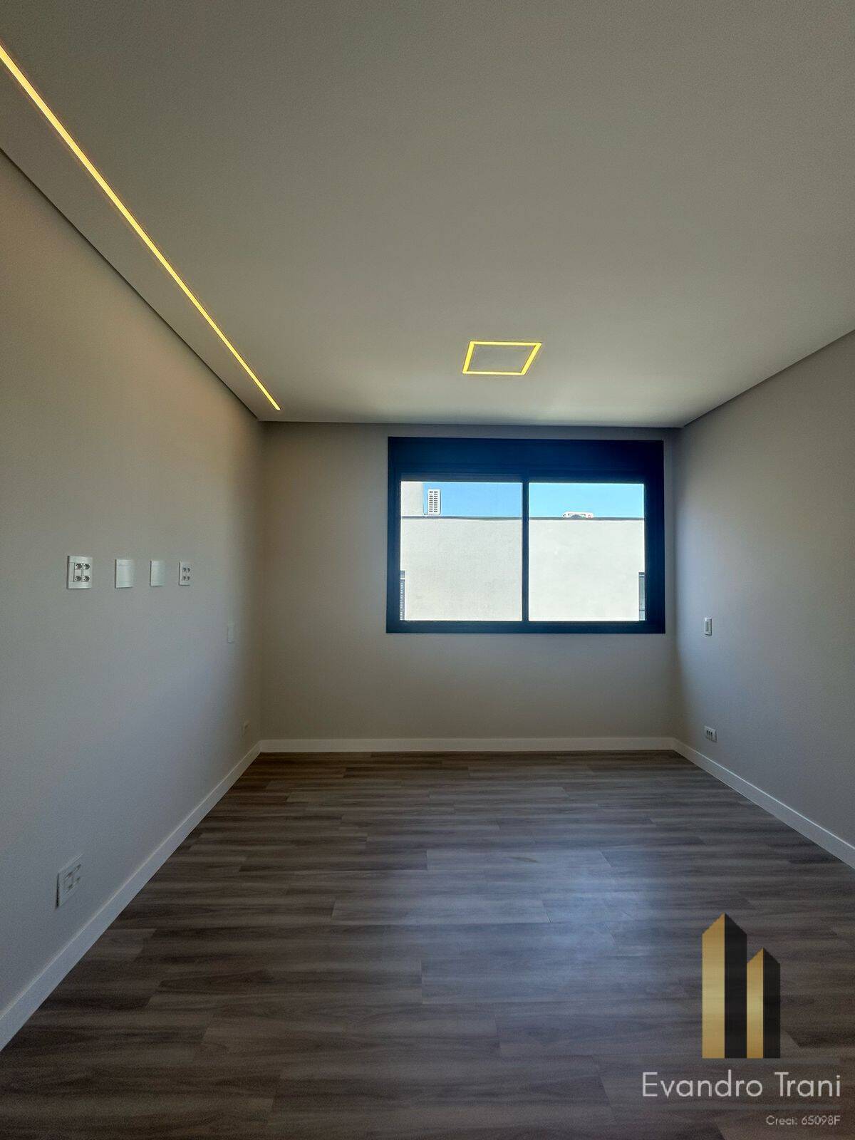 Casa, 4 quartos, 390 m² - Foto 31