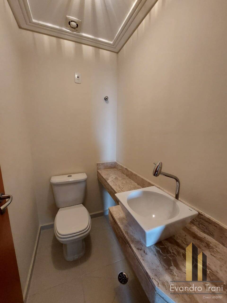 Apartamento à venda com 4 quartos, 157m² - Foto 10