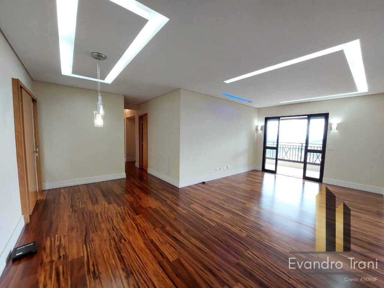 Apartamento à venda com 4 quartos, 157m² - Foto 26