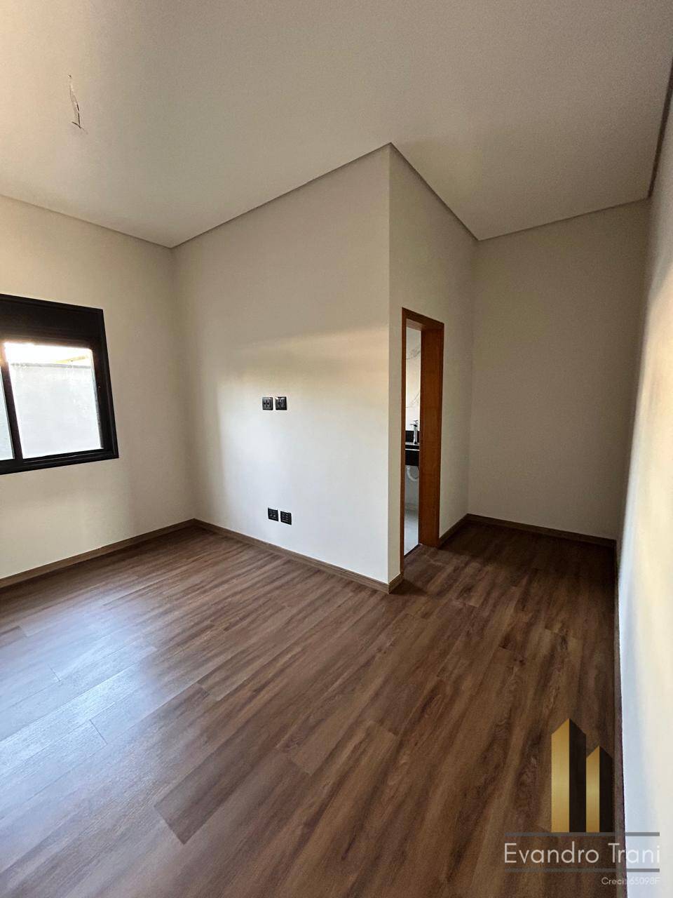 Casa à venda com 3 quartos, 164m² - Foto 7