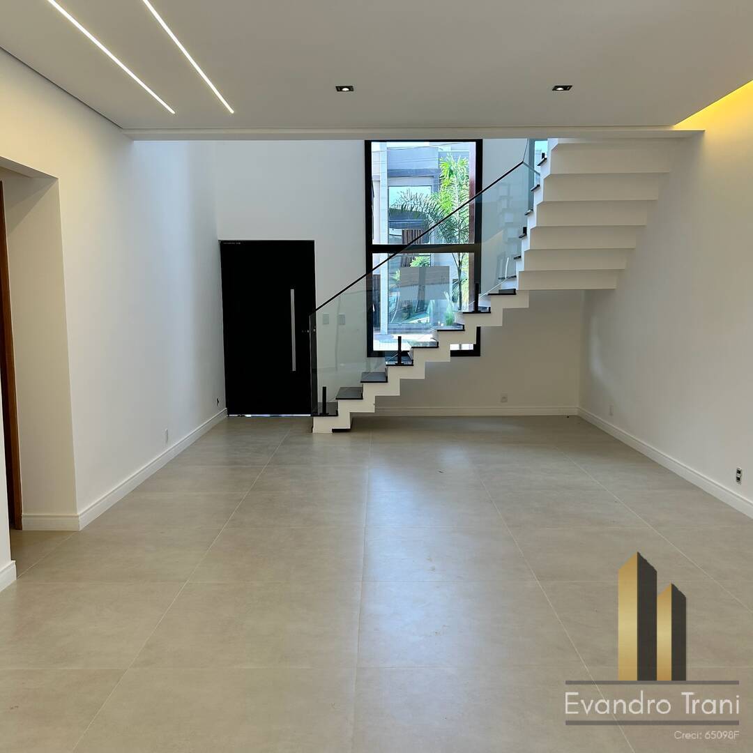 Casa, 3 quartos, 250 m² - Foto 4