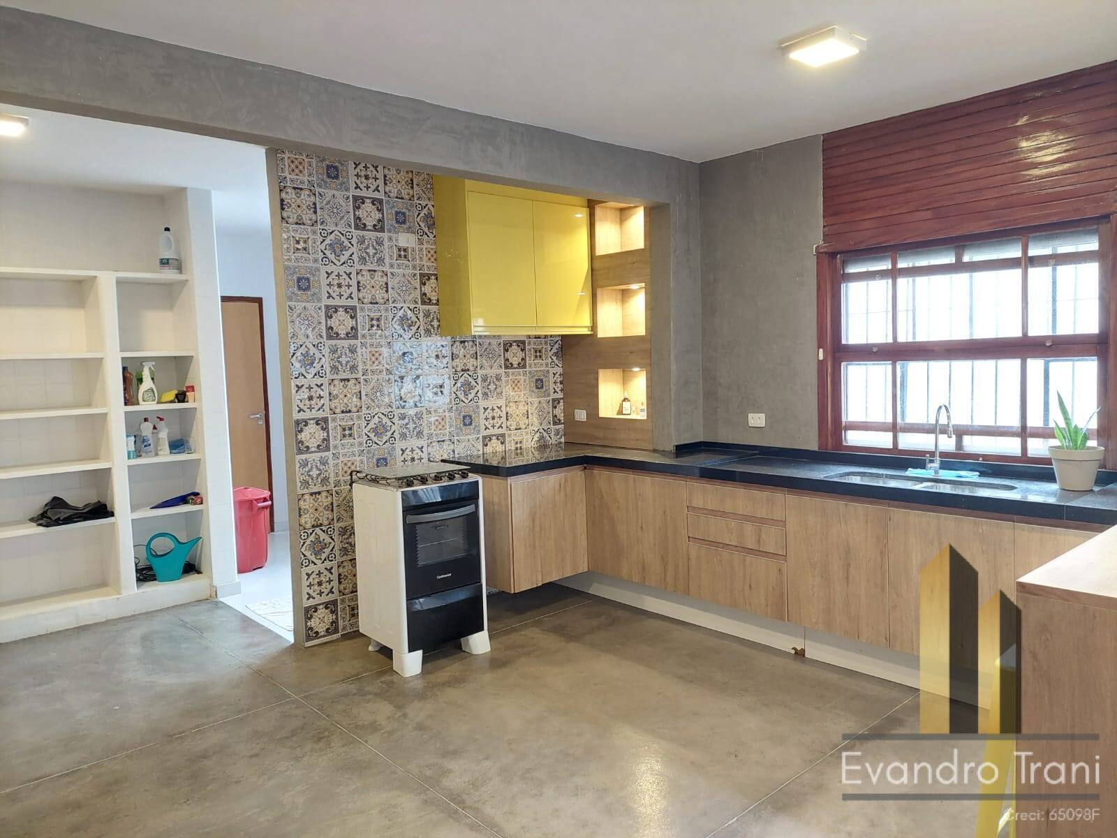Casa à venda com 3 quartos, 238m² - Foto 9
