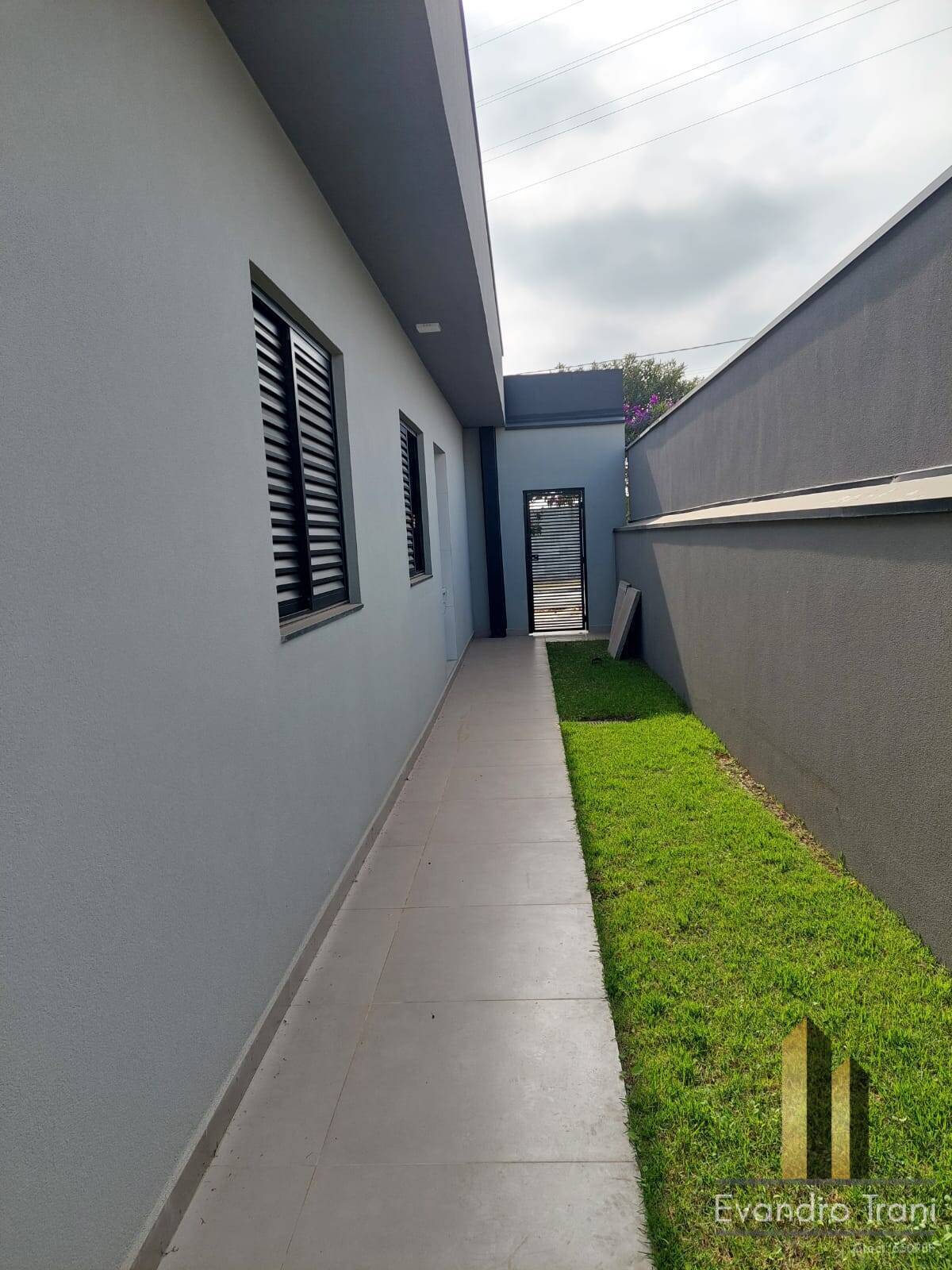 Casa à venda com 3 quartos, 170m² - Foto 12