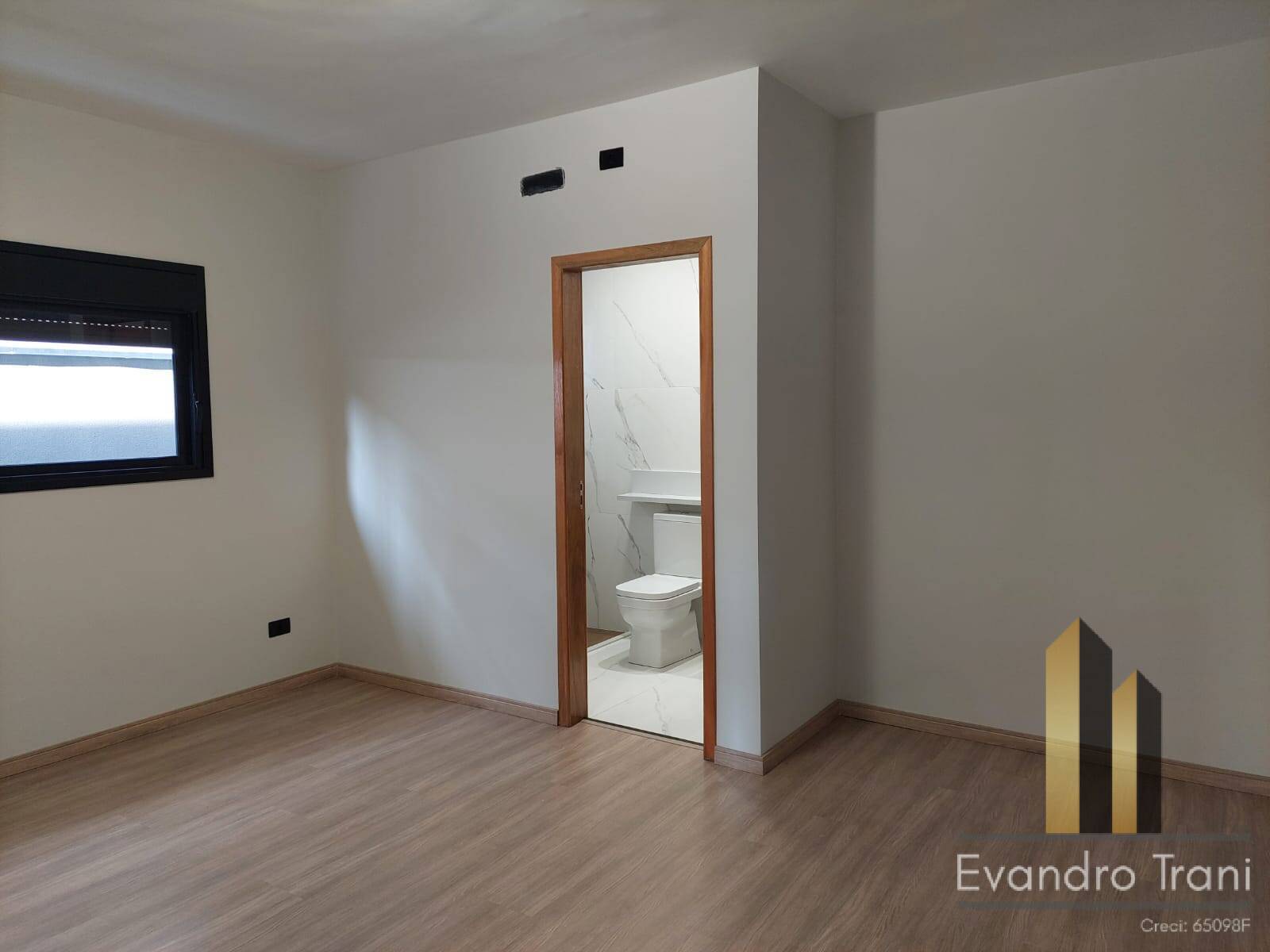 Casa à venda com 3 quartos, 153m² - Foto 8