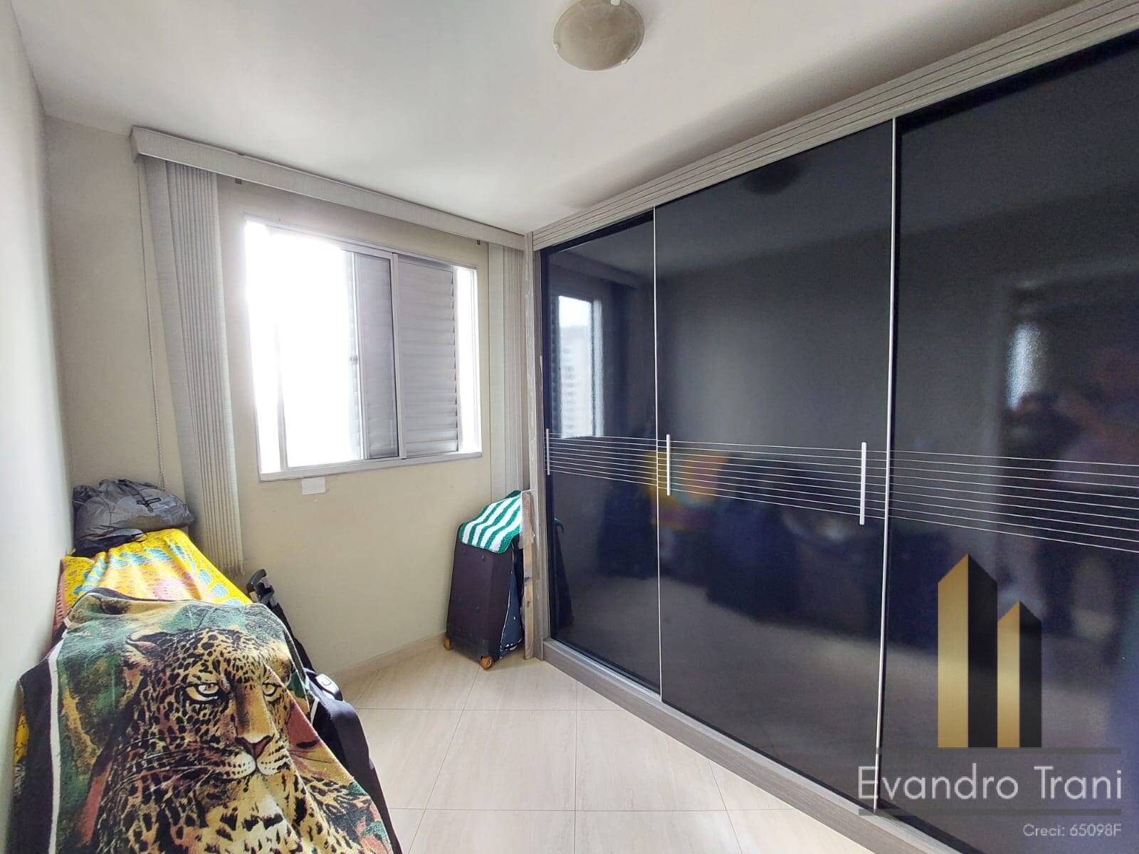 Apartamento à venda com 2 quartos, 49m² - Foto 5
