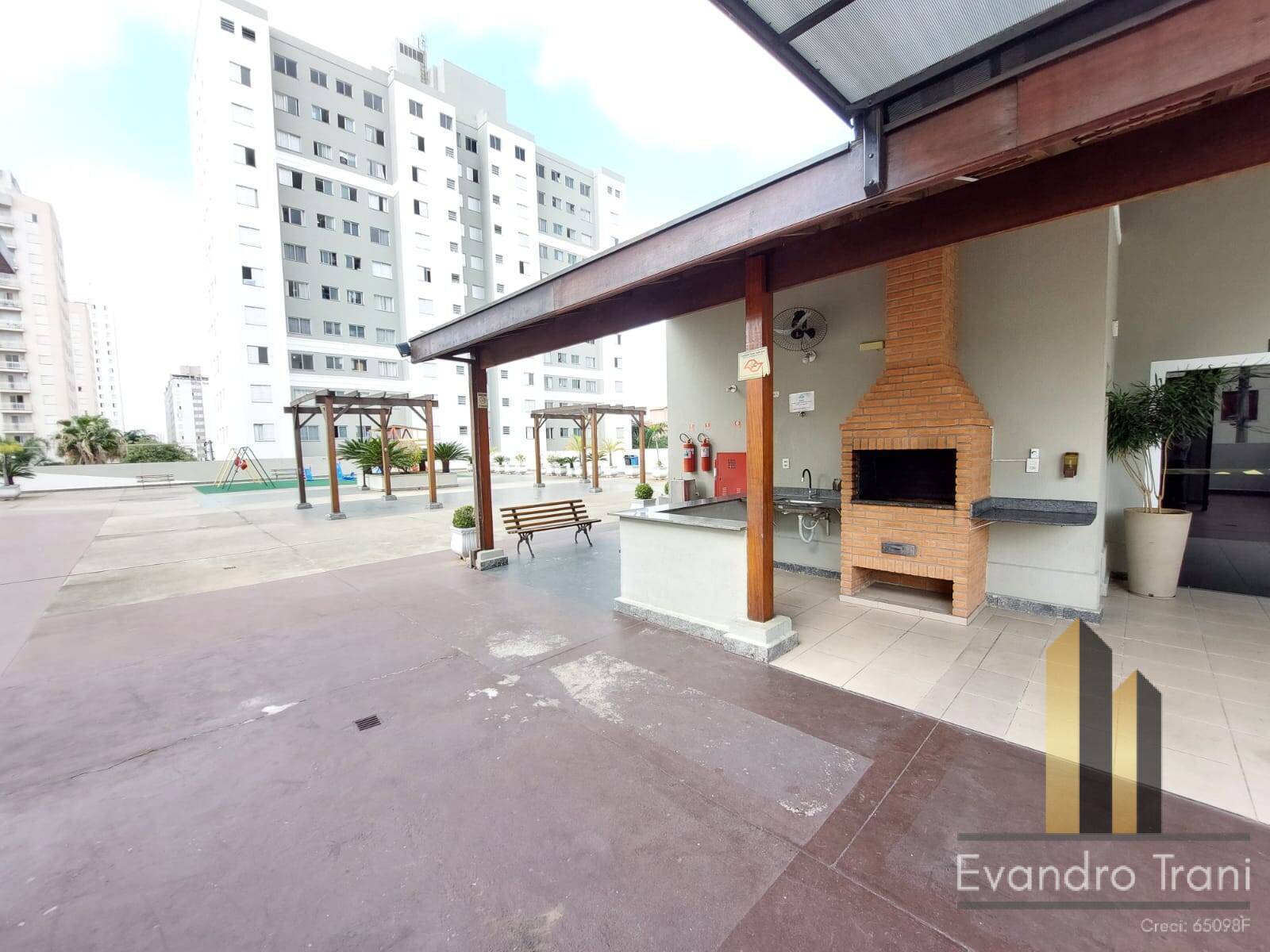 Apartamento à venda com 2 quartos, 49m² - Foto 11