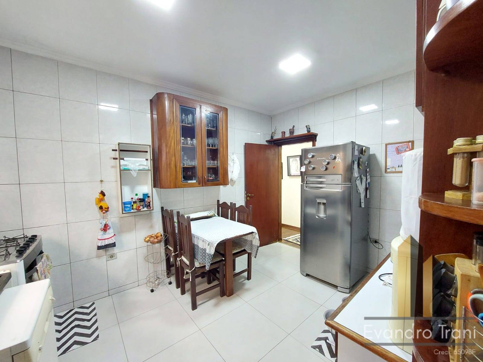 Casa, 4 quartos, 184 m² - Foto 4