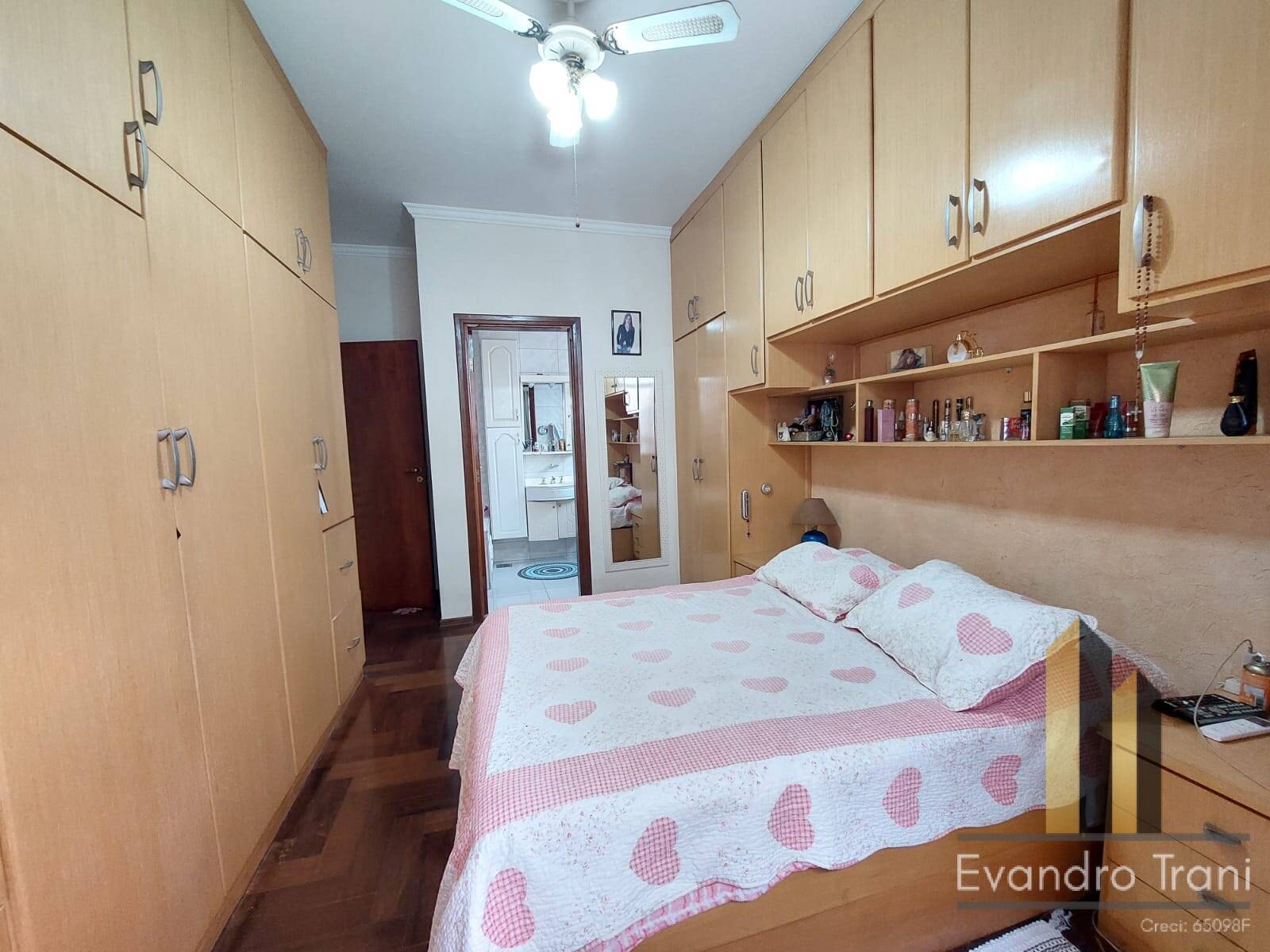 Casa, 4 quartos, 184 m² - Foto 8