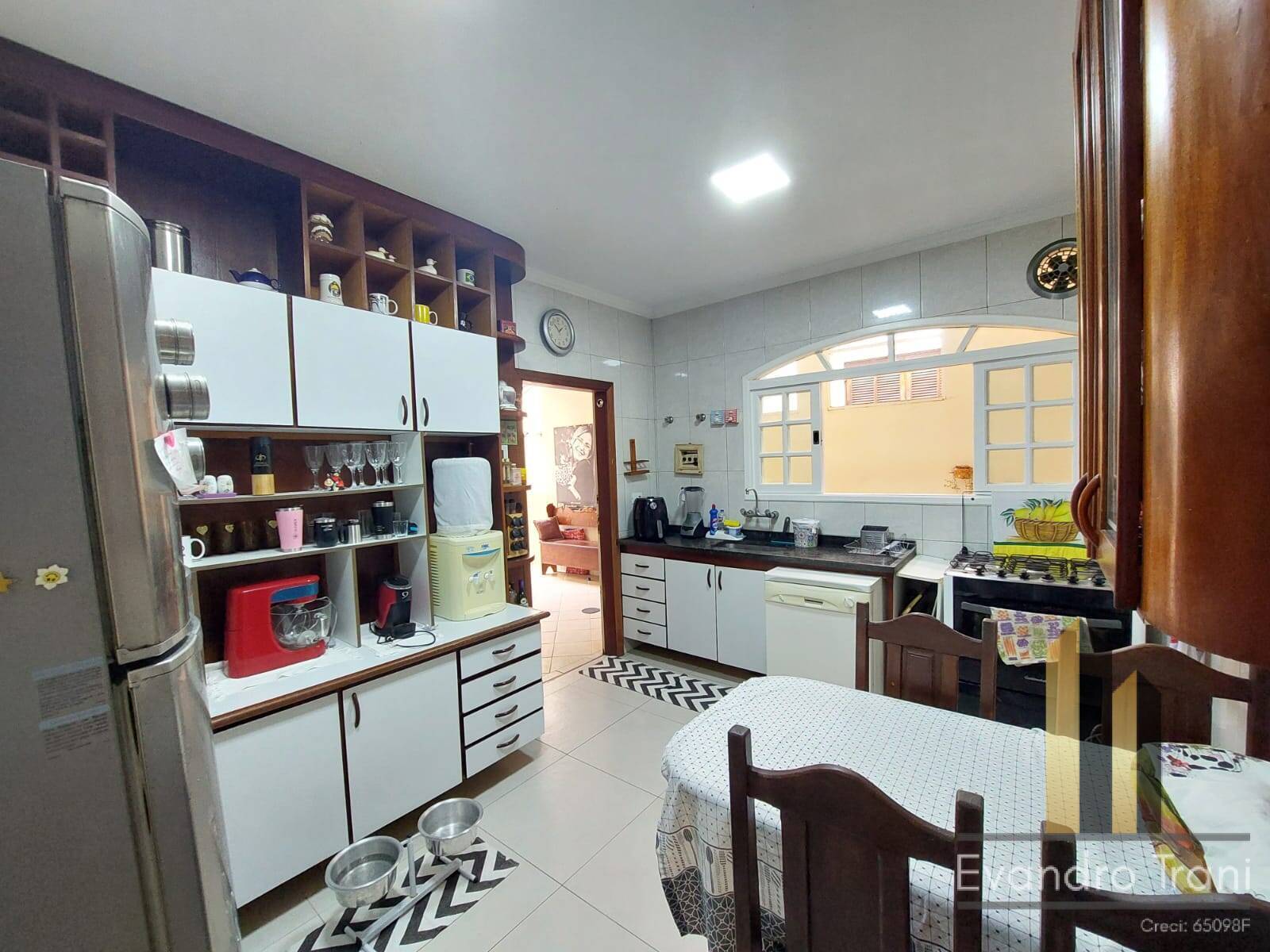 Casa, 4 quartos, 184 m² - Foto 6