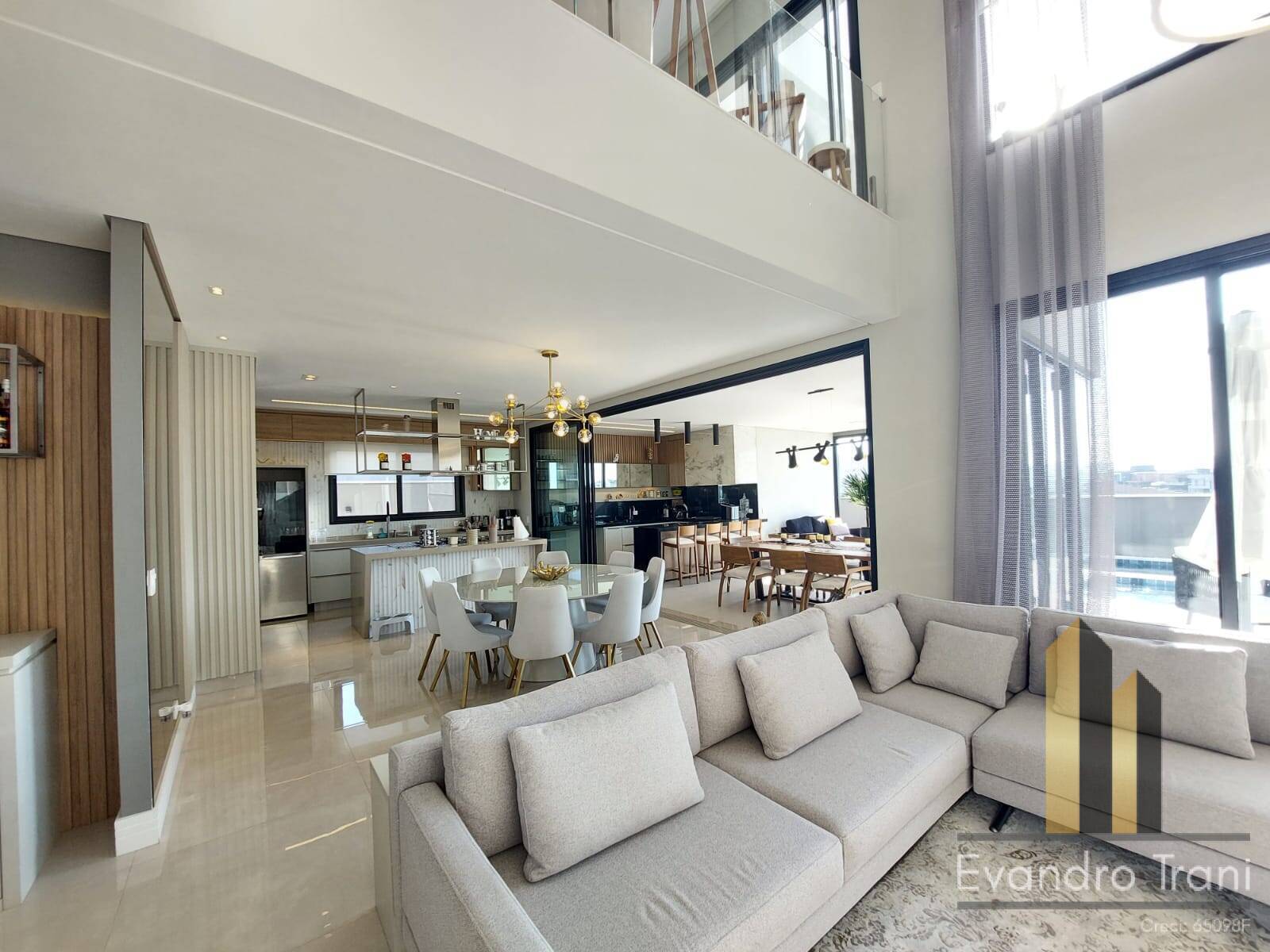 Casa, 4 quartos, 394 m² - Foto 32