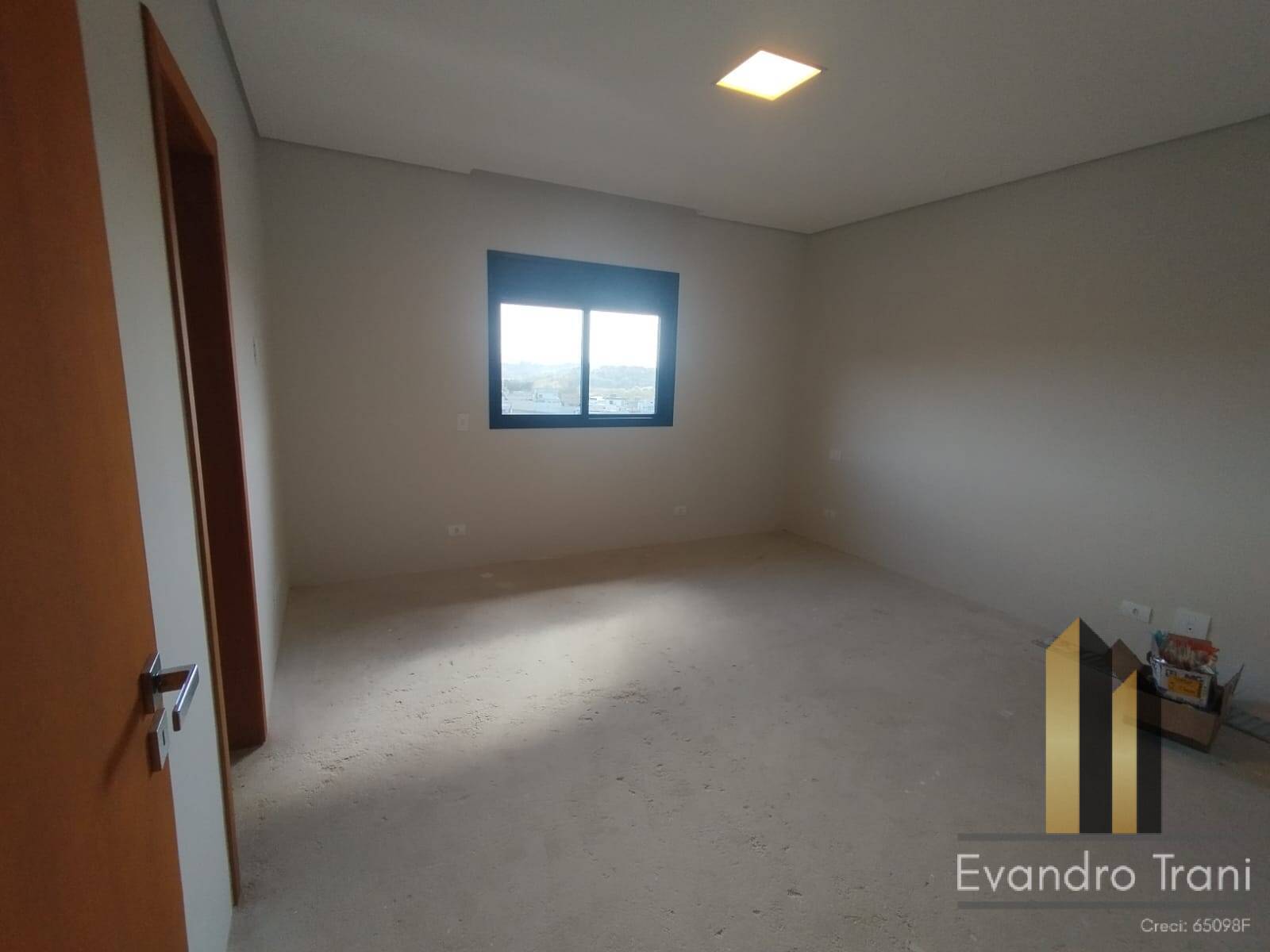 Casa à venda com 3 quartos, 169m² - Foto 11