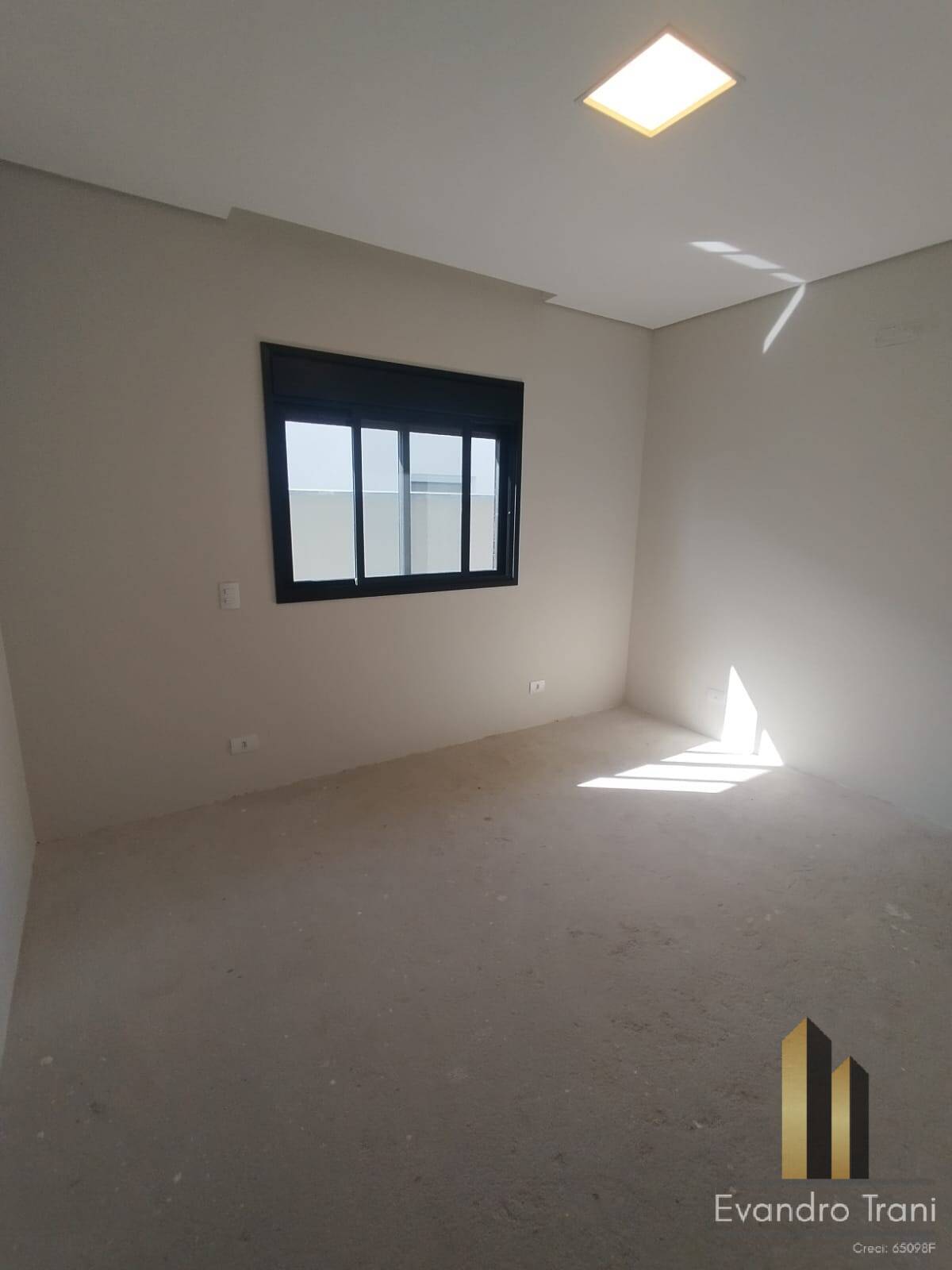 Casa à venda com 3 quartos, 169m² - Foto 17