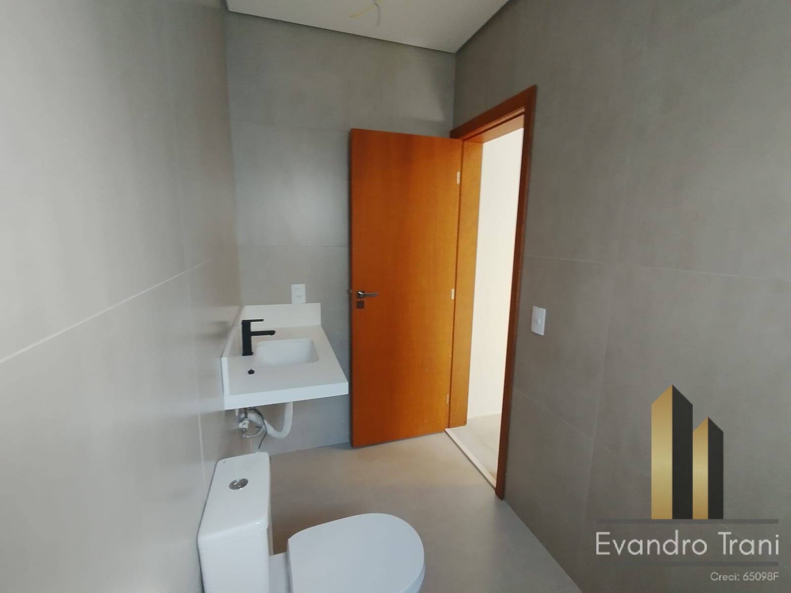 Casa à venda com 3 quartos, 169m² - Foto 16