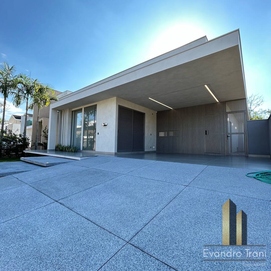 Casa, 3 quartos, 300 m² - Foto 1