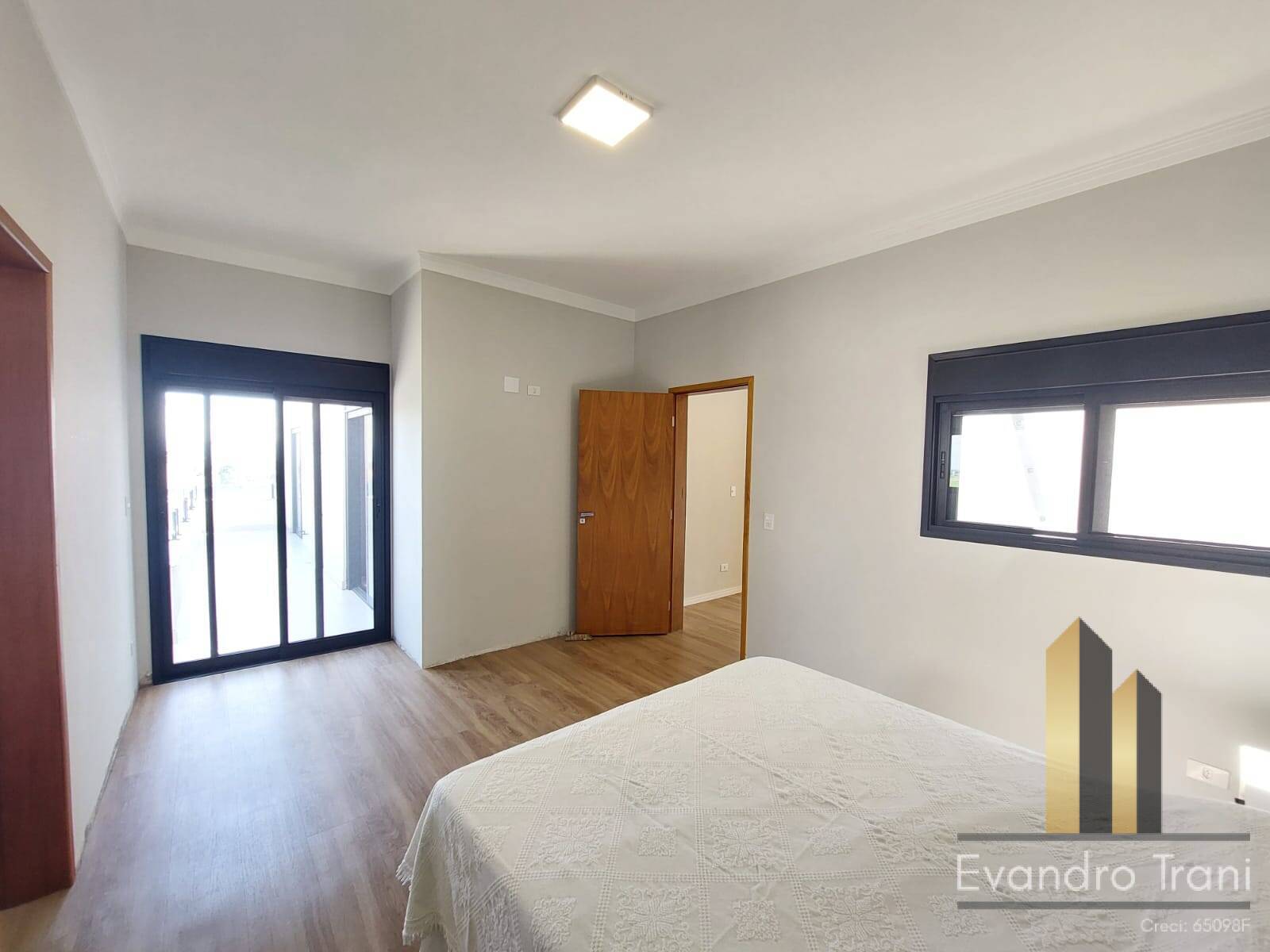 Casa à venda com 4 quartos, 311m² - Foto 19