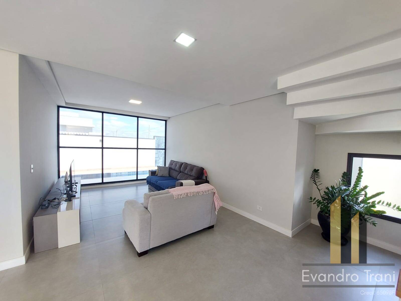 Casa à venda com 4 quartos, 311m² - Foto 25