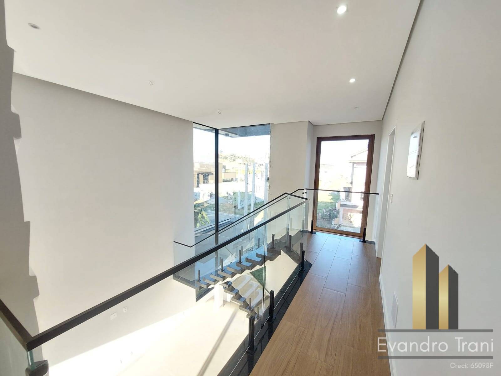 Casa à venda com 3 quartos, 224m² - Foto 10