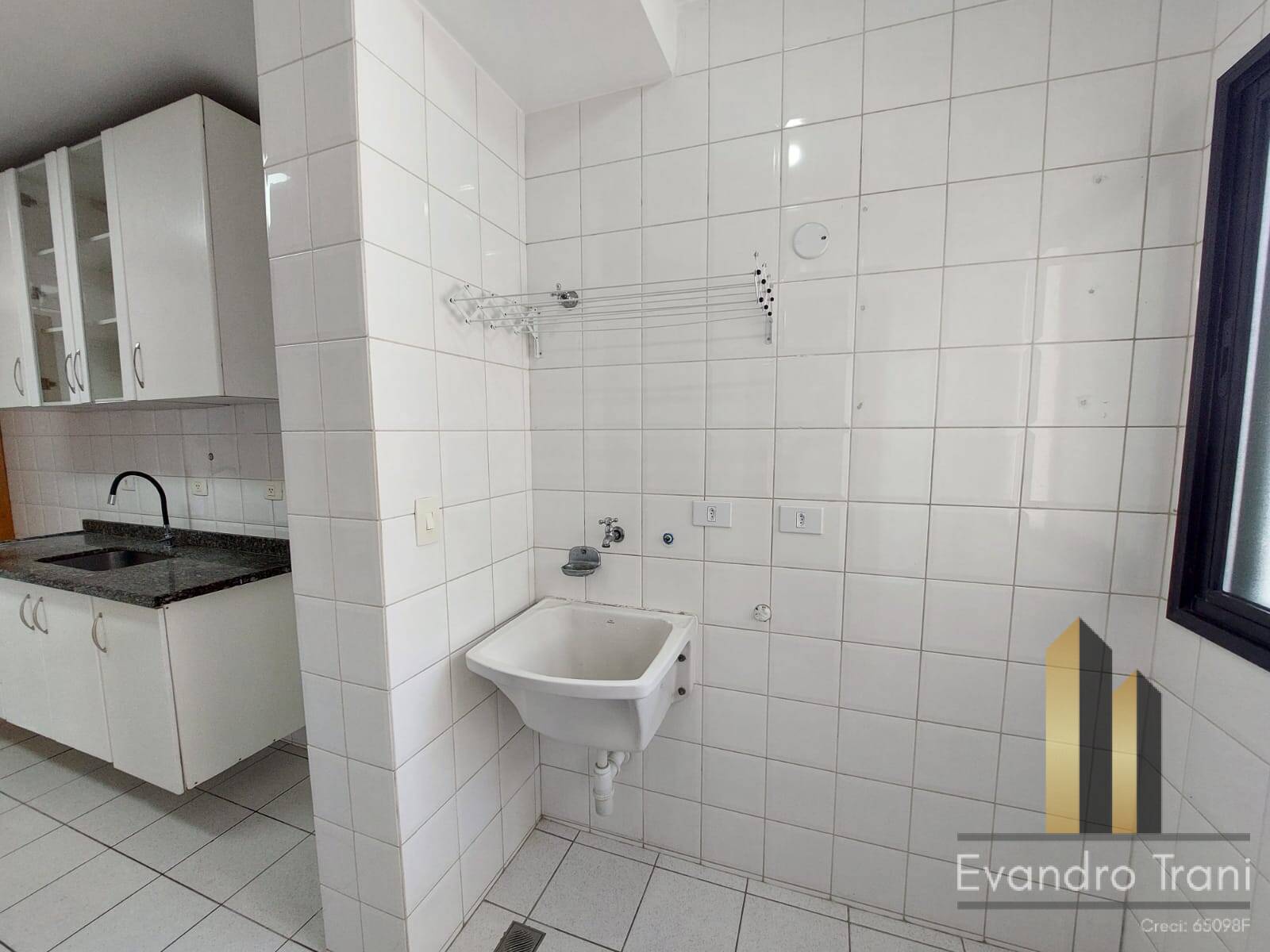 Apartamento à venda com 3 quartos, 103m² - Foto 9