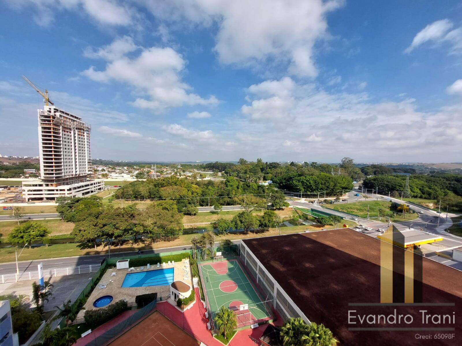 Apartamento à venda com 3 quartos, 103m² - Foto 18