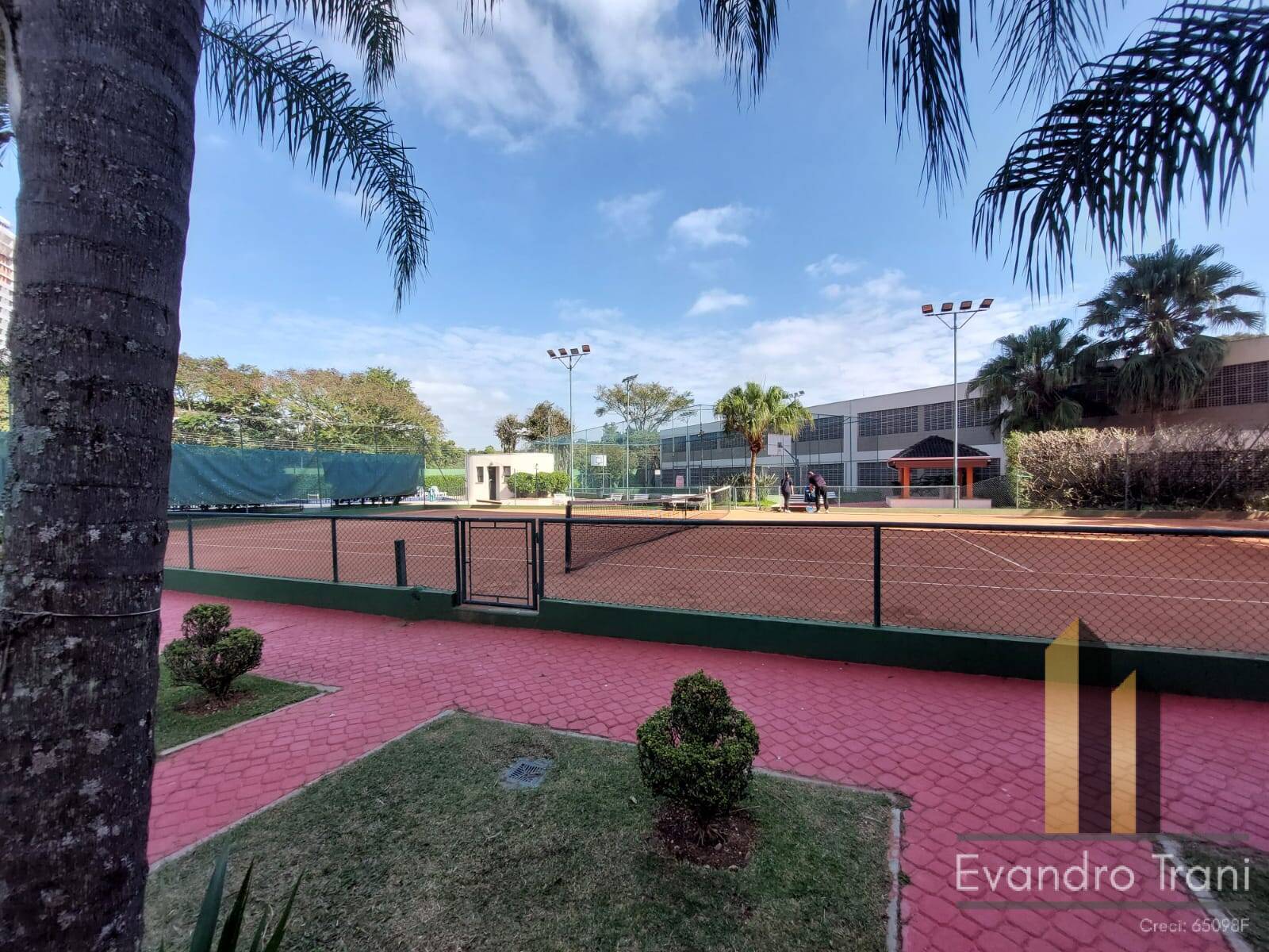 Apartamento à venda com 3 quartos, 103m² - Foto 24