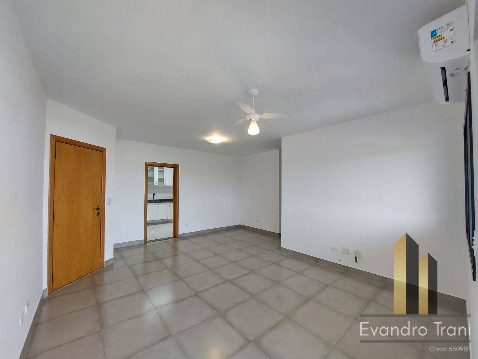 Apartamento à venda com 3 quartos, 103m² - Foto 33