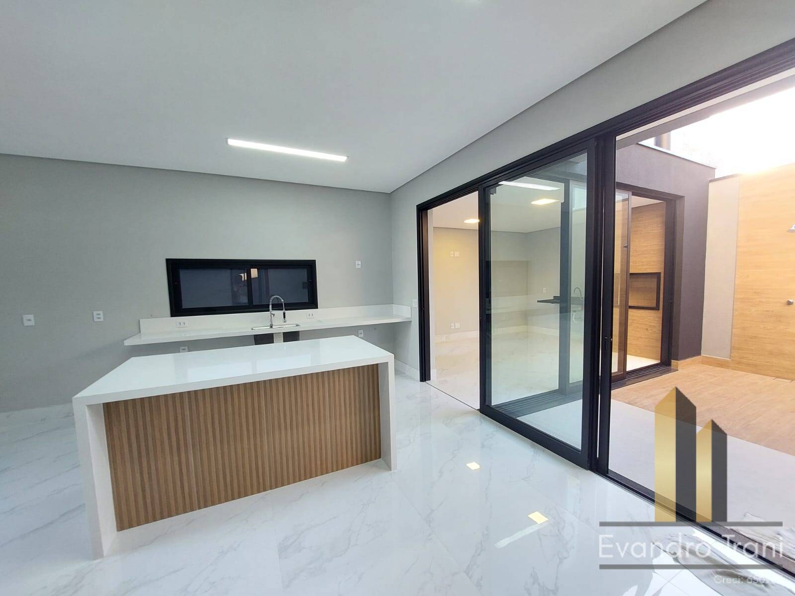 Casa, 3 quartos, 265 m² - Foto 8