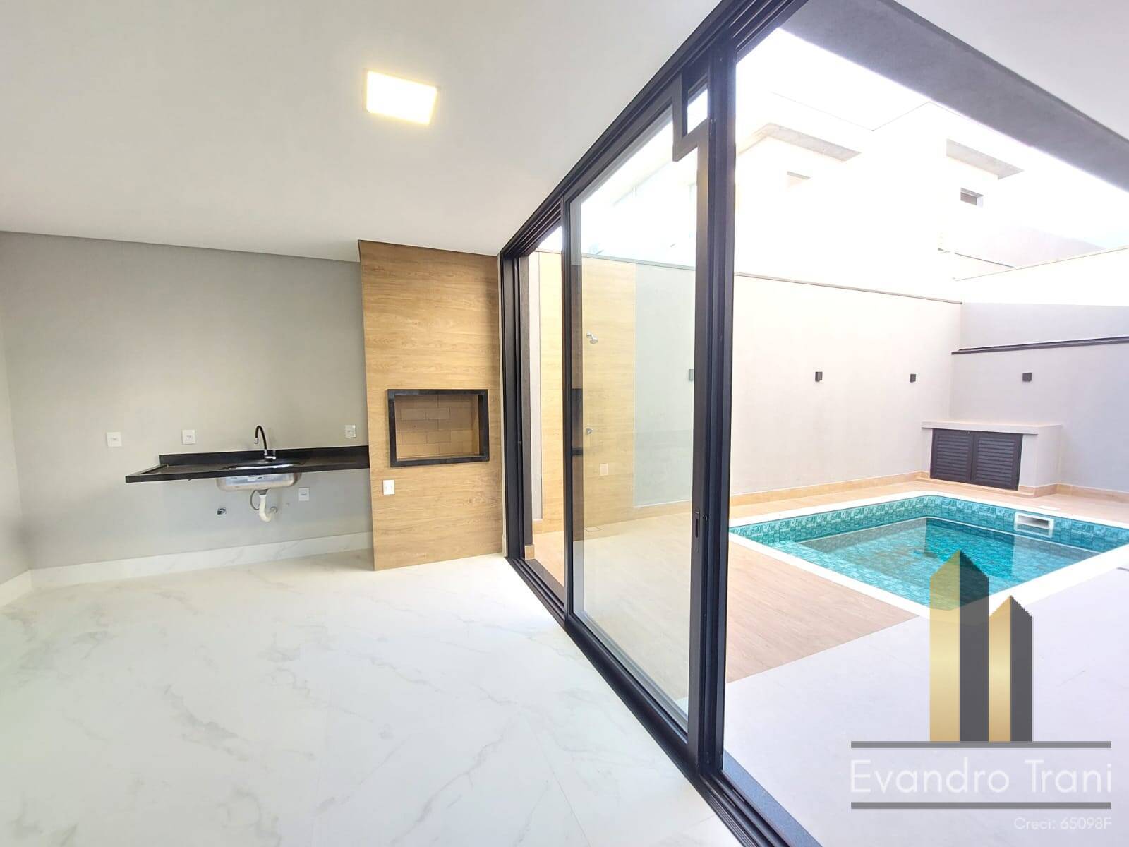 Casa, 3 quartos, 265 m² - Foto 10
