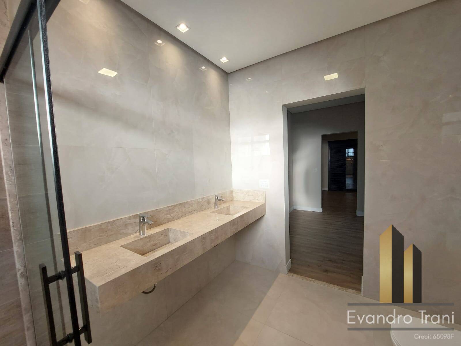 Casa, 3 quartos, 265 m² - Foto 23