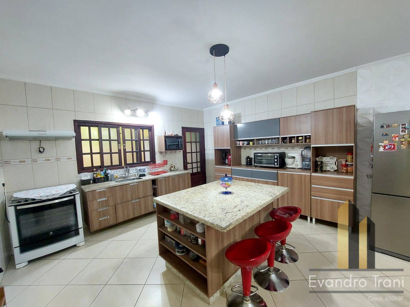 Casa à venda com 3 quartos, 134m² - Foto 6
