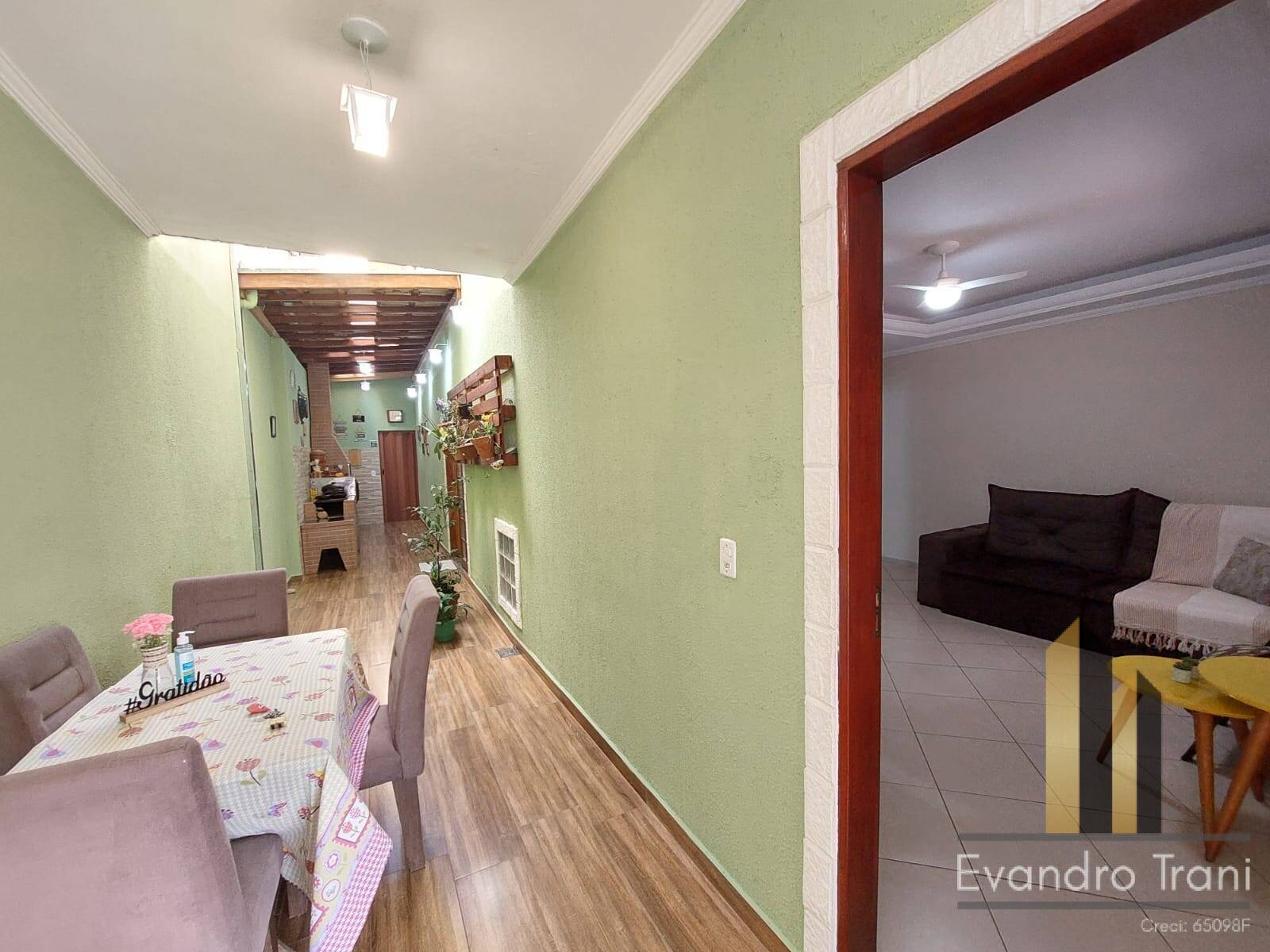 Casa à venda com 3 quartos, 134m² - Foto 10