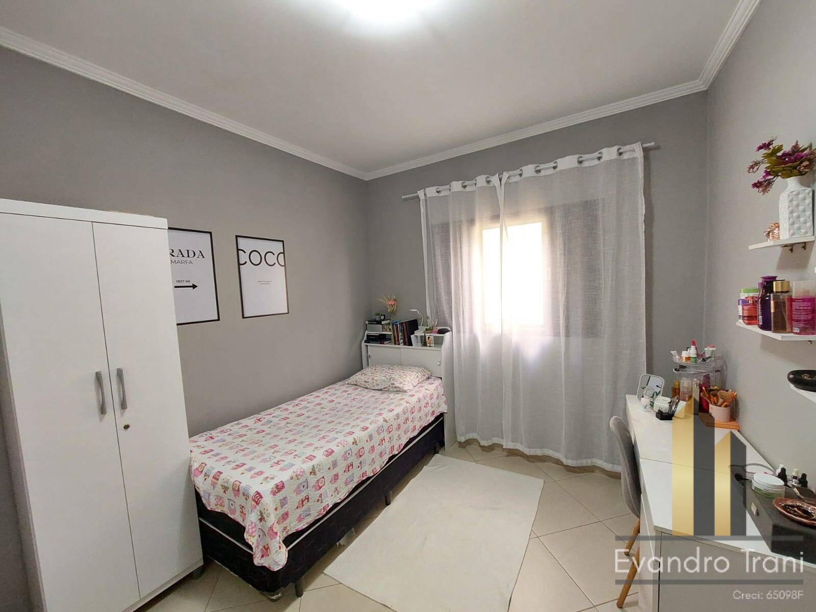 Casa à venda com 3 quartos, 134m² - Foto 21
