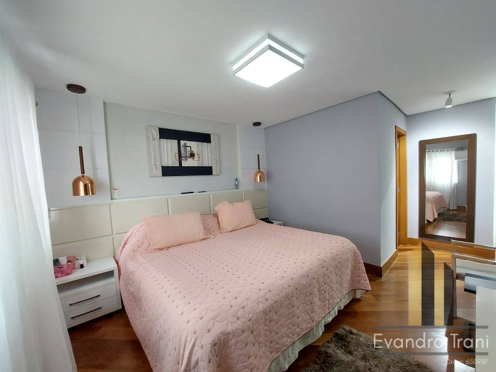 Apartamento à venda com 4 quartos, 250m² - Foto 18
