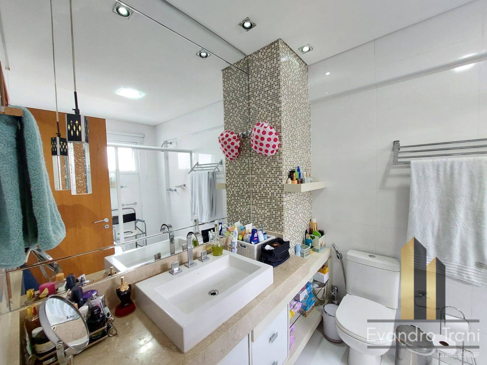Apartamento à venda com 4 quartos, 250m² - Foto 26