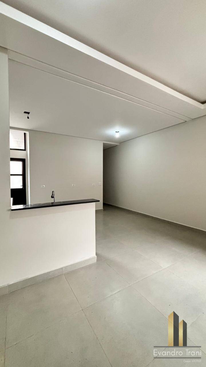 Casa, 3 quartos, 107 m² - Foto 1