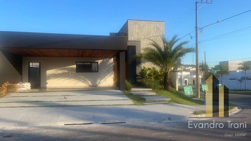 Casa, 3 quartos, 312 m² - Foto 1